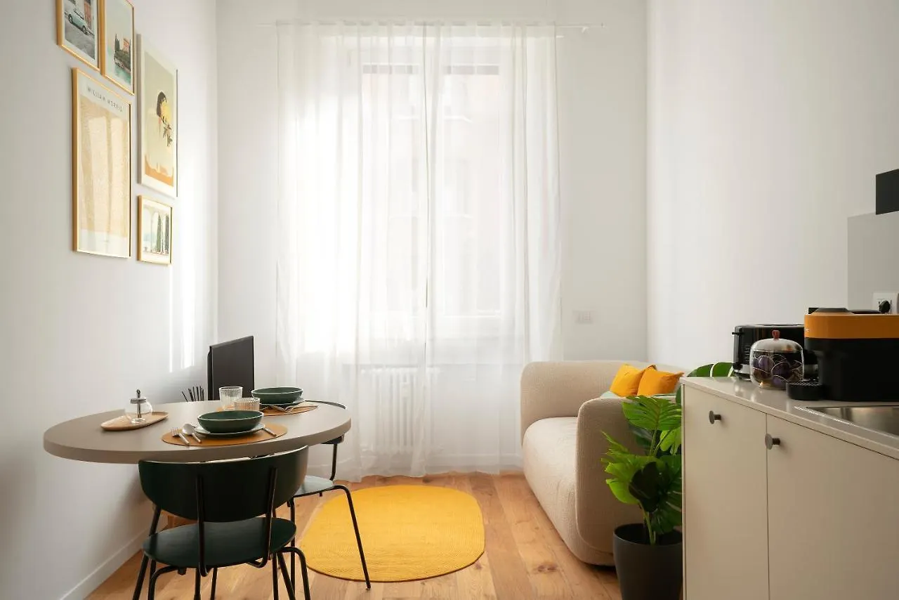 Bourgie Apartment Milánó 0*,